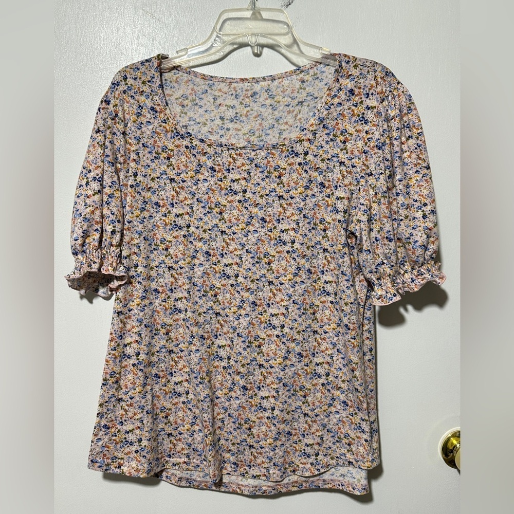 Woman’s tee shirt